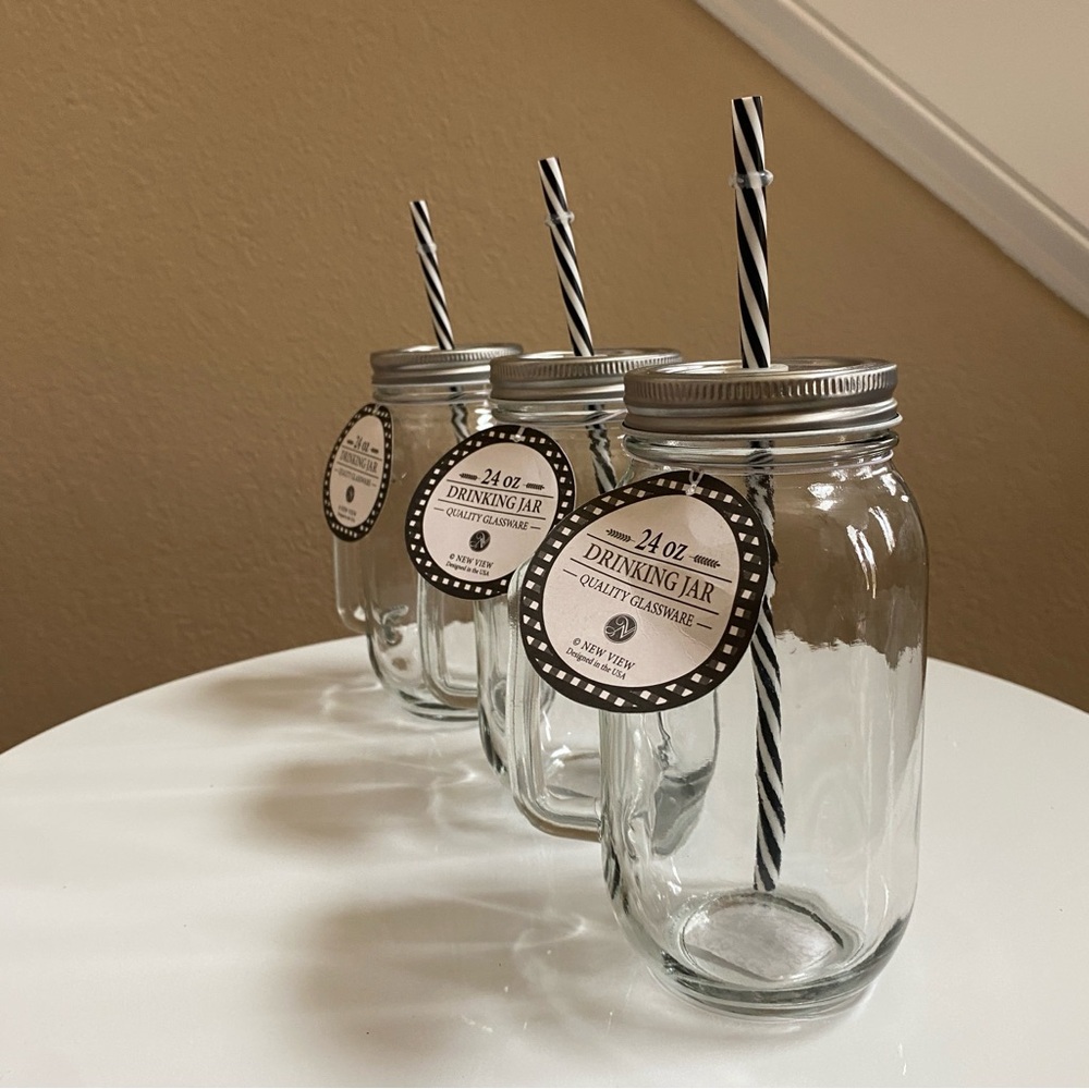 3 24 oz Clear Glass Drinking Jars with Handles and Black Straws